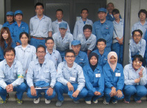 Trainees from Malaysia and members of Himeji Plant's Quality Control Department